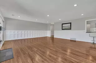 1212 Lake Shore Dr, Columbus, OH 43204 - Photo 11