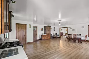 27261 Newcastle Rd, Gambier, OH 43022 - Photo 7