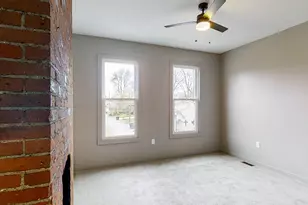 1242 E Mound St, Columbus, OH 43205 - Photo 23