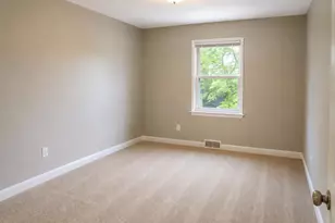 4682 Merrifield Pl, Columbus, OH 43220 - Photo 9