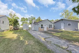 561 Erickson Ave, Whitehall, OH 43213 - Photo 5