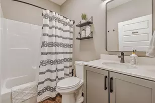 614 N 11th St, Cambridge, OH 43725 - Photo 17