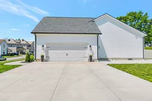 614 N 11th St, Cambridge, OH 43725 - Photo 23