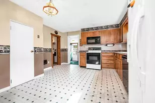 111 S Boggs St, De Graff, OH 43318 - Photo 9
