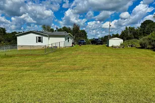 7045 Cathy Rd, Hillsboro, OH 45133 - Photo 3