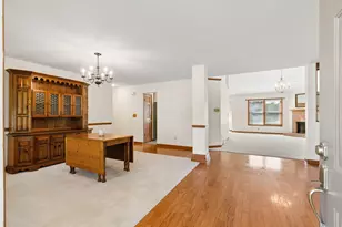 1349 Bluejack Ln, Heath, OH 43056 - Photo 5