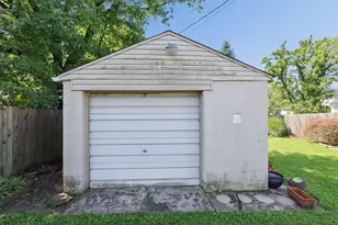 1293 E N Broadway St, Columbus, OH 43224 - Photo 35