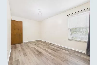 1577 Sandringham Court, Columbus, OH 43220 - Photo 13