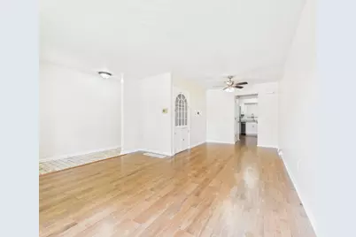1577 Sandringham Court, Columbus, OH 43220 - Photo 3