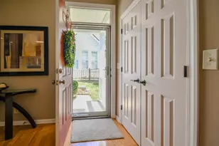 5891 Oak Path Ln, Columbus, OH 43213 - Photo 5