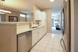 5891 Oak Path Ln, Columbus, OH 43213 - Photo 11