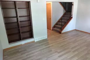 4838 Bradington Ct, Columbus, OH 43229 - Photo 9