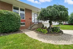 3890 Tamara Dr, Grove City, OH 43123 - Photo 59