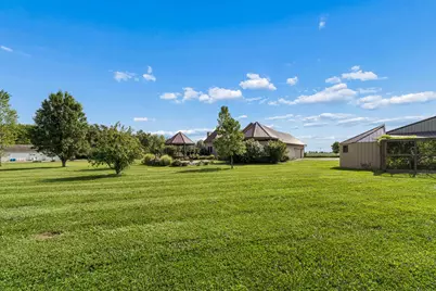 18964 London Road, Circleville, OH 43113 - Photo 9
