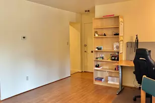 892 Chatham Ln, Columbus, OH 43221 - Photo 7
