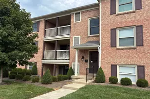 892 Chatham Ln, Columbus, OH 43221 - Photo 1