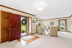 2745 Barharbor Ct, Lewis Center, OH 43035 - Photo 3