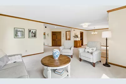 2745 Barharbor Court, Lewis Center, OH 43035 - Photo 9