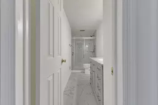 631 Simbury St, Columbus, OH 43228 - Photo 17