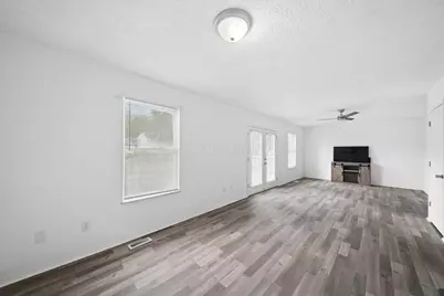 6900 Brockland Drive, Reynoldsburg, OH 43068 - Photo 15