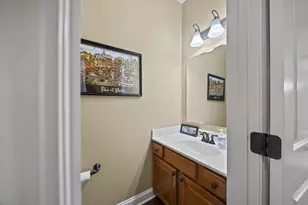 221 Fox Glen Dr E, Pickerington, OH 43147 - Photo 17