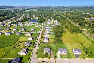 5834 Benton Ln, Delaware, OH 43015 - Photo 9