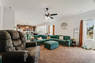48 Thoreau Dr, Ashville, OH 43103 - Photo 13