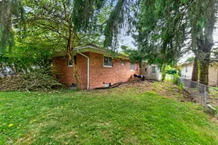 1831 Woodcrest Rd, Columbus, OH 43232 - Photo 7