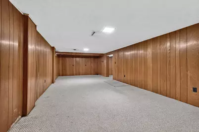 1831 Woodcrest Road, Columbus, OH 43232 - Photo 33
