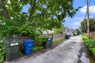 962 N 6th Street, Columbus, OH 43201 - Photo 11