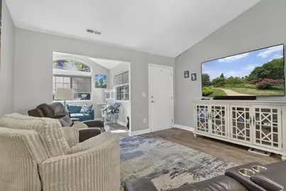 118 Hillview Court, Heath, OH 43056 - Photo 9
