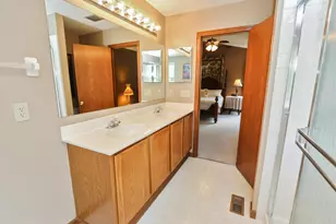 1134 Summer Hill Cir, Columbus, OH 43230 - Photo 37