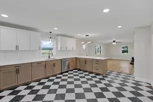 2460 Basil Western Rd NW, Baltimore, OH 43105 - Photo 7