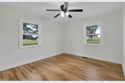 2460 Basil Western Road NW, Baltimore, OH 43105 - Photo 9