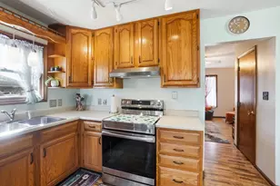 293 Mae St, Logan, OH 43138 - Photo 13