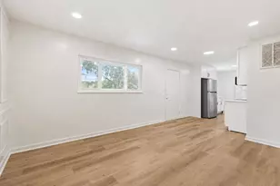 2986 Baker Hill Rd, Columbus, OH 43207 - Photo 5