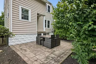 175 Linfield Pl, Columbus, OH 43219 - Photo 37