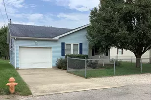 104 Highland, Circleville, OH 43113 - Photo 1