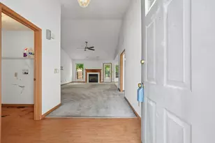 4942 Petticoat Ct, Columbus, OH 43231 - Photo 3