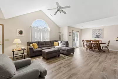 7830 Meadowlark Lane S, Reynoldsburg, OH 43068 - Photo 5