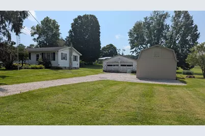 12050 Southbay Drive, Fredericktown, OH 43019 - Photo 1