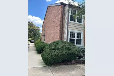 5125 Sansom Court #25, Columbus, OH 43220 - Photo 3