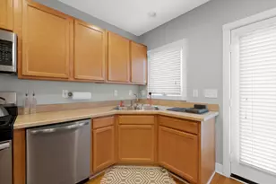 1103 Mt Pleasant Ave, Columbus, OH 43201 - Photo 13