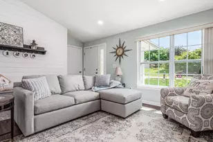 1298 Bluejack Ln, Heath, OH 43056 - Photo 5