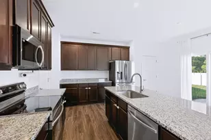 1698 Lewes Castle Dr, Grove City, OH 43123 - Photo 11
