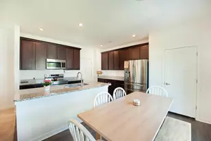 1698 Lewes Castle Dr, Grove City, OH 43123 - Photo 5
