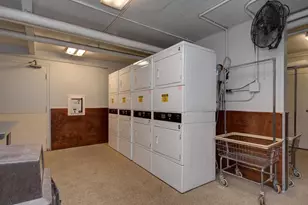 1620 E Broad St, Columbus, OH 43203 - Photo 33