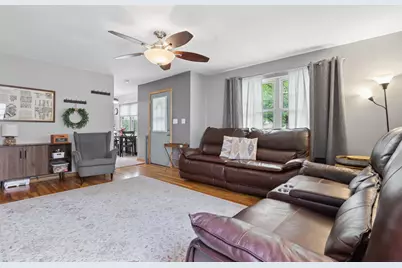 5748 N Meadows Boulevard, Columbus, OH 43229 - Photo 7