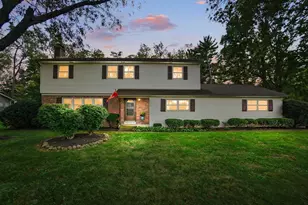9573 Cir Dr E, Pickerington, OH 43147 - Photo 1