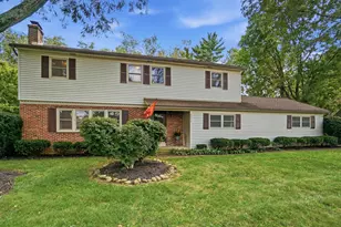 9573 Cir Dr E, Pickerington, OH 43147 - Photo 3